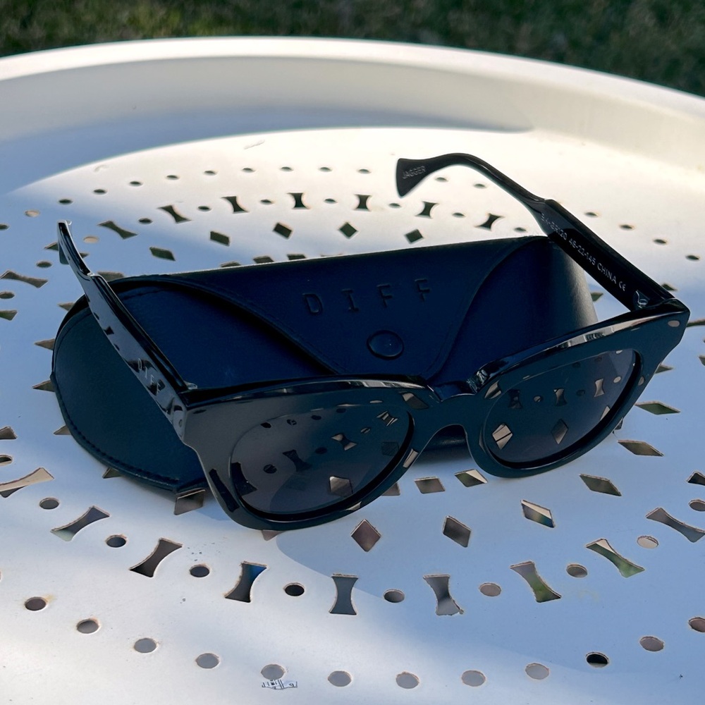 Diff Eyeware - Jagger In Shiny Black - image 2